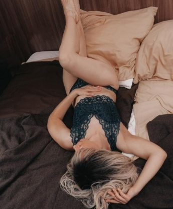 Проститутка Дина